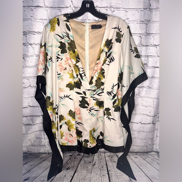 Romper Hot Miami Style Blithe Jumpsuit Small Japanese Oriental Floral Print - Picture 5 of 16